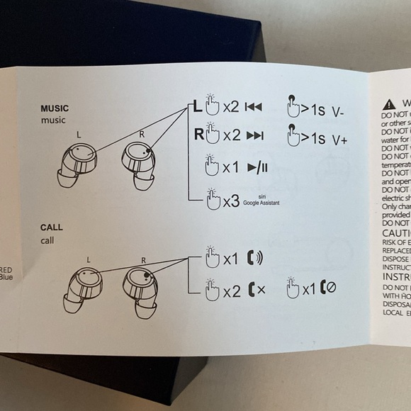 New in Box Peter Millar bluetooth headphones - Picture 8 of 12